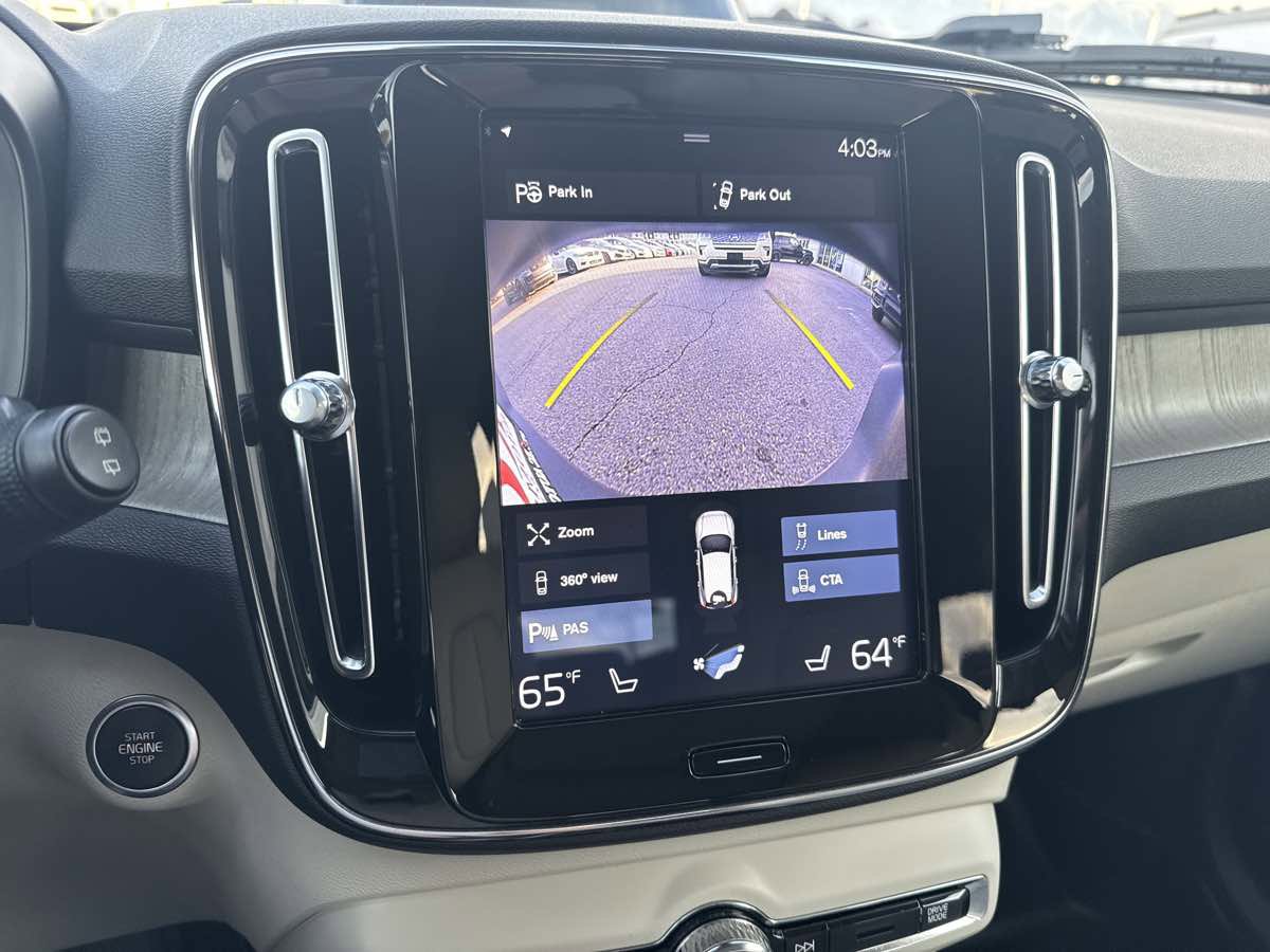Used 2020 Volvo XC40 T5 Inscription w/ Protection Package Premier image 30
