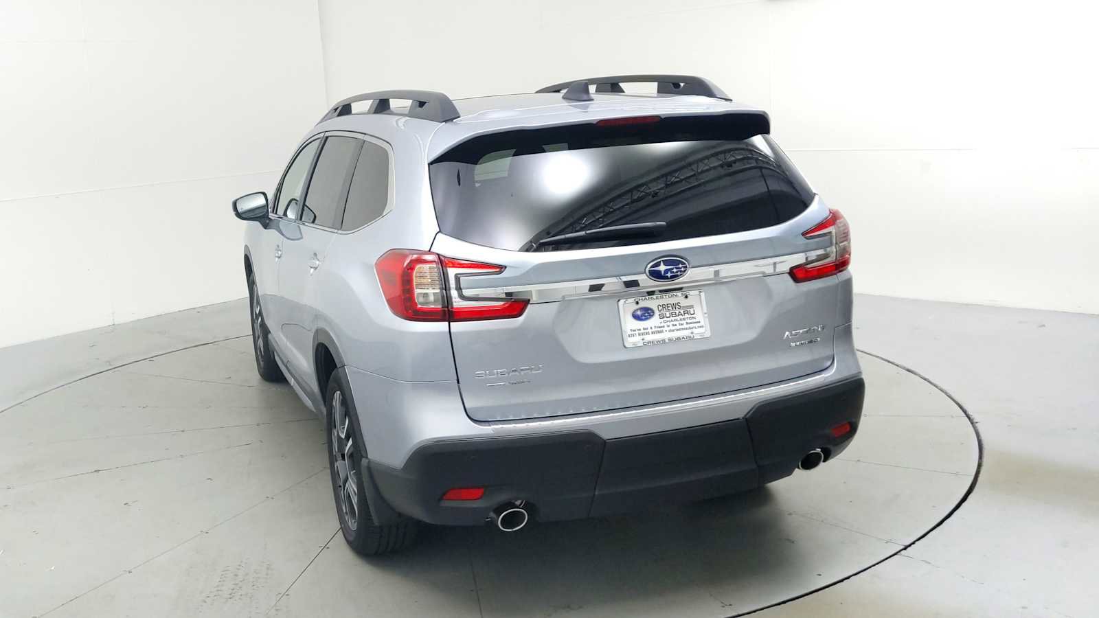 New 2025 Subaru Ascent Limited image 8