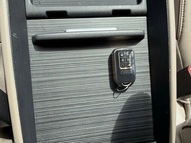 Used 2024 Honda Odyssey Elite image 37