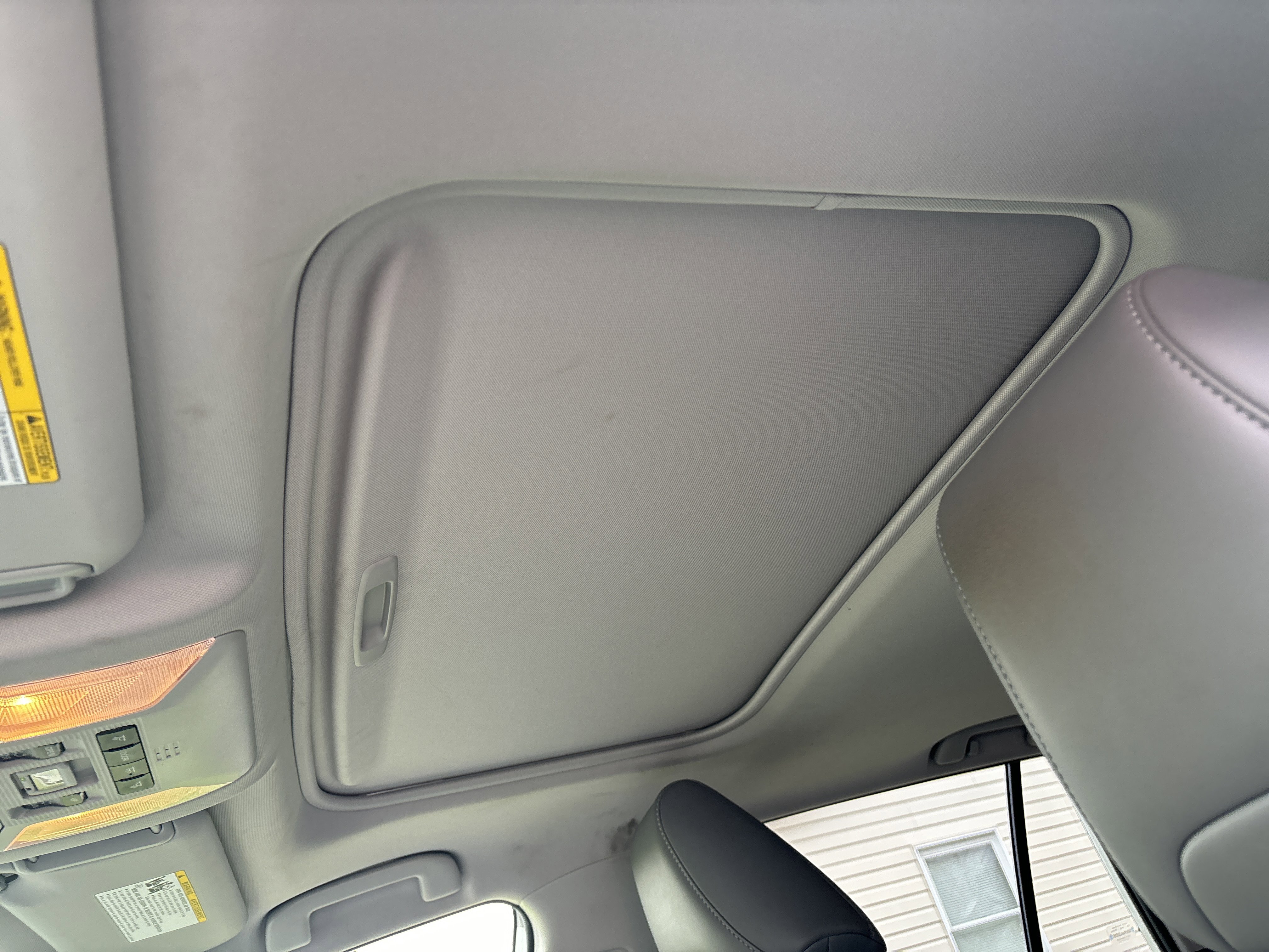 Used 2020 Toyota RAV4 Limited image 30