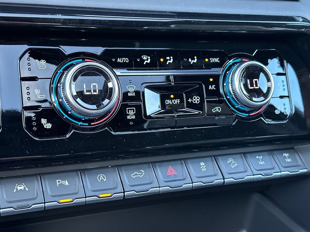 New 2026 GMC Sierra 1500 AT4X AWD/4WD image 23