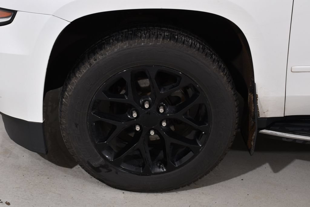 Used 2018 Chevrolet Suburban Premier AWD/4WD image 22