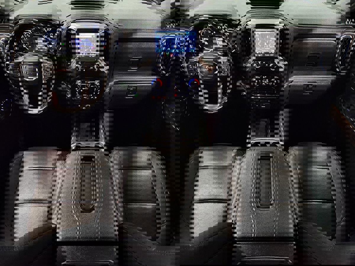 Used 2021 GMC Sierra 1500 SLT image 44