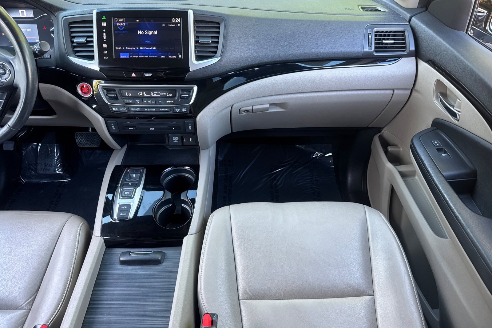 Used 2016 Honda Pilot Touring image 33