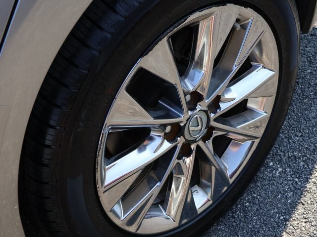 Used 2015 Lexus ES 300h w/ Navigation System Package FWD image 47