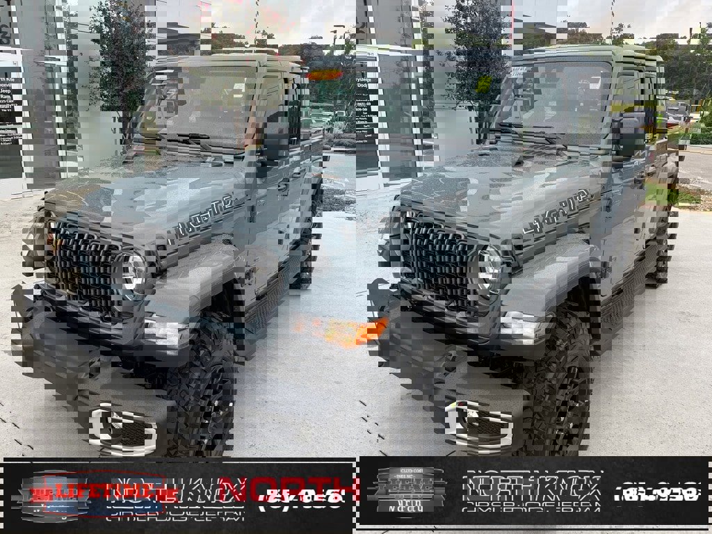 New 2025 Jeep Gladiator Sport