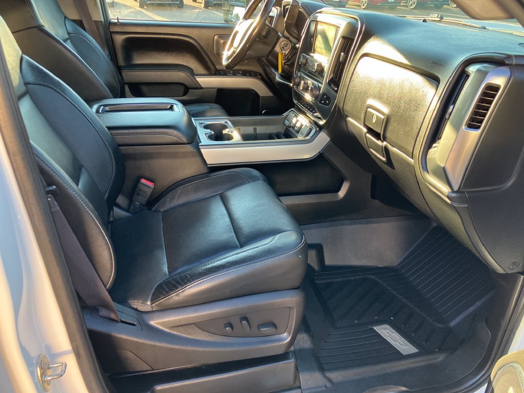 Used 2015 Chevrolet Silverado 3500 LTZ w/ Duramax Plus Package AWD/4WD image 14