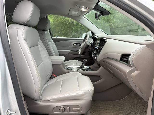 Used 2018 Chevrolet Traverse LT FWD image 20