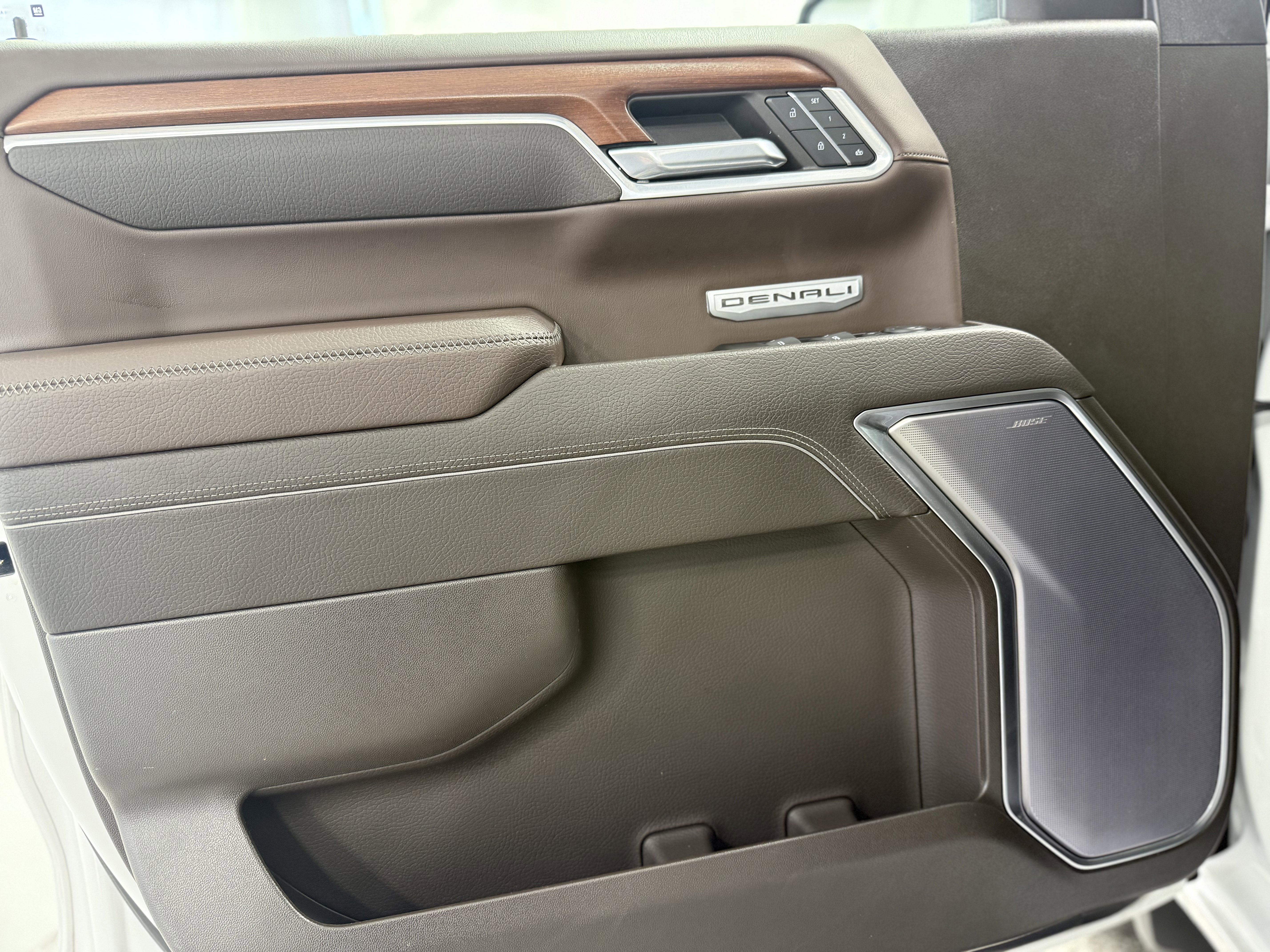 Certified 2022 GMC Sierra 1500 Denali w/ Denali Reserve Package image 13