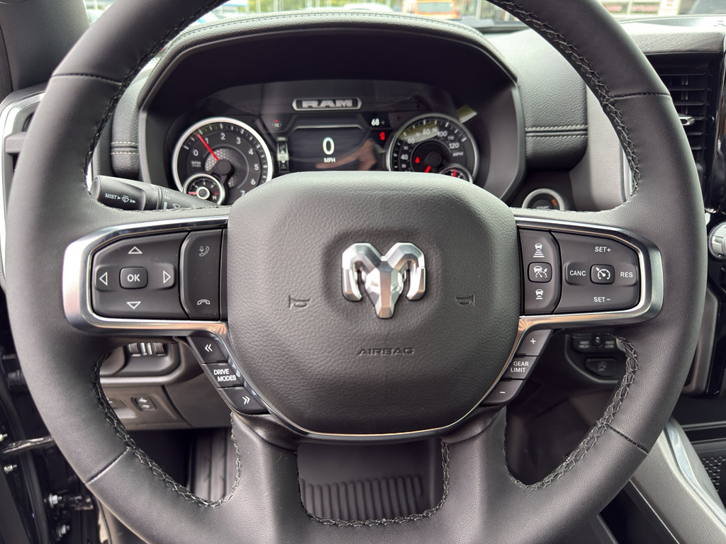 New 2026 RAM 1500 Laramie AWD/4WD image 18