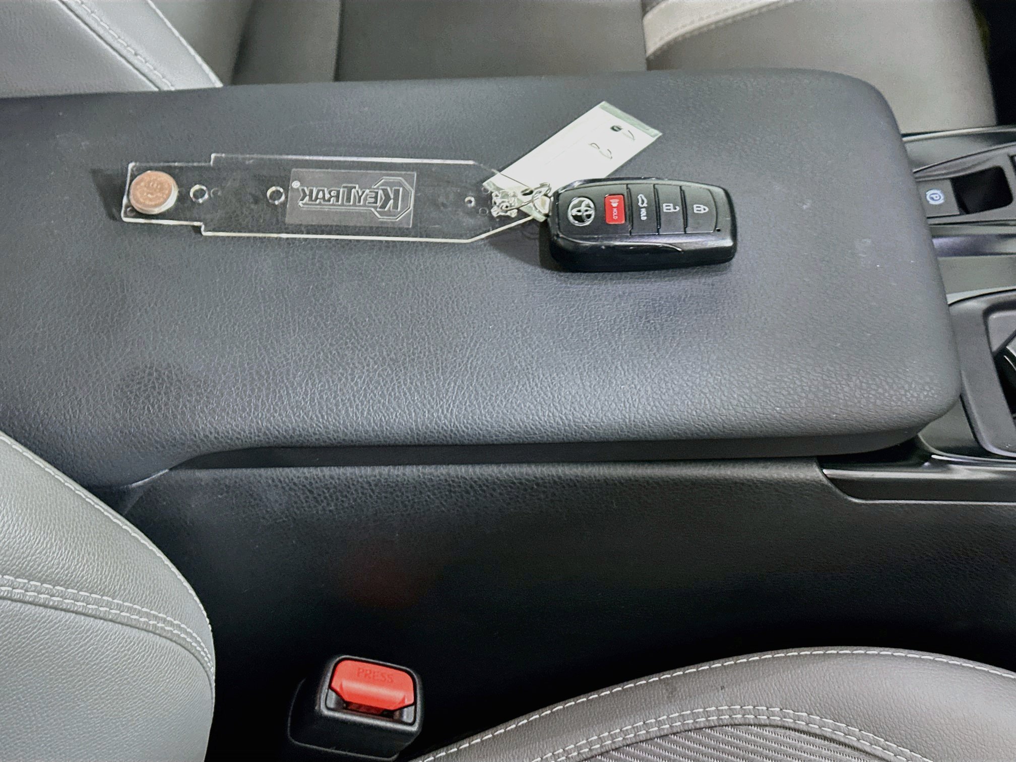 Certified 2026 Toyota Camry SE FWD image 33