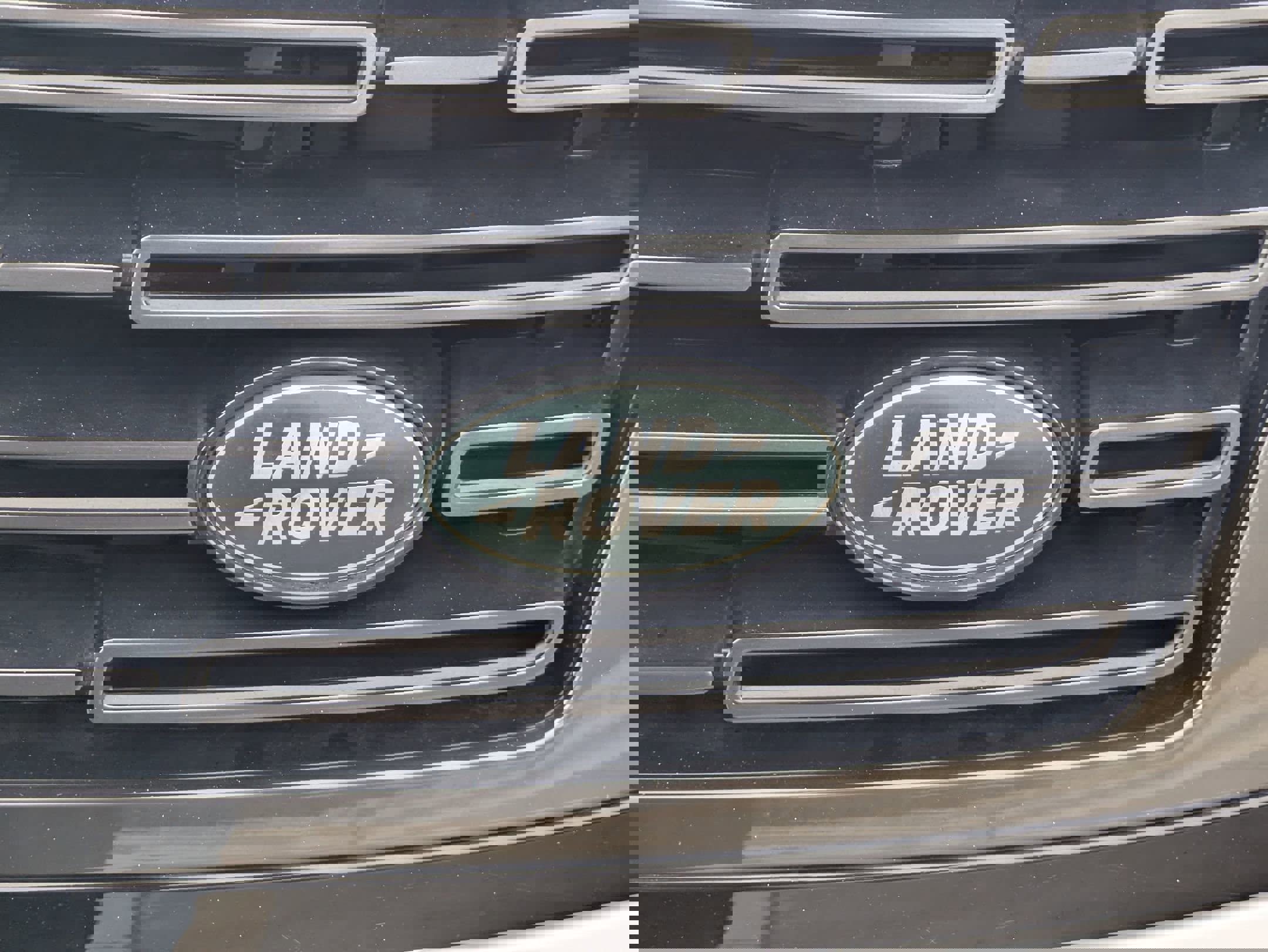 Certified 2023 Land Rover Range Rover SE image 32