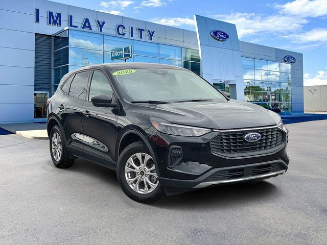 Used 2025 Ford Escape Active AWD/4WD image 1