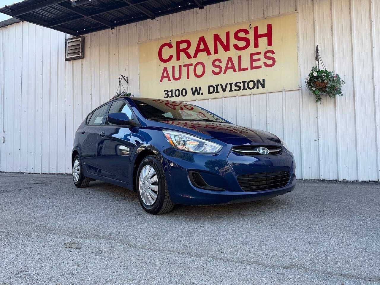 Used 2015 Hyundai Accent GS FWD video 1