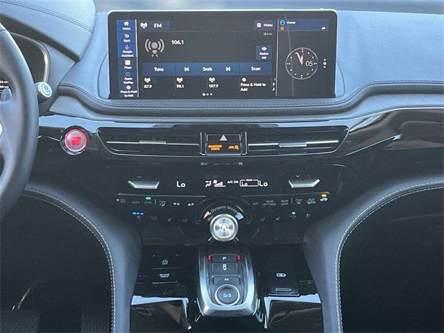 New 2026 Acura MDX w/ Advance Package AWD/4WD image 17