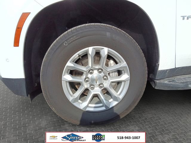 Used 2025 Chevrolet Tahoe LT AWD/4WD image 9