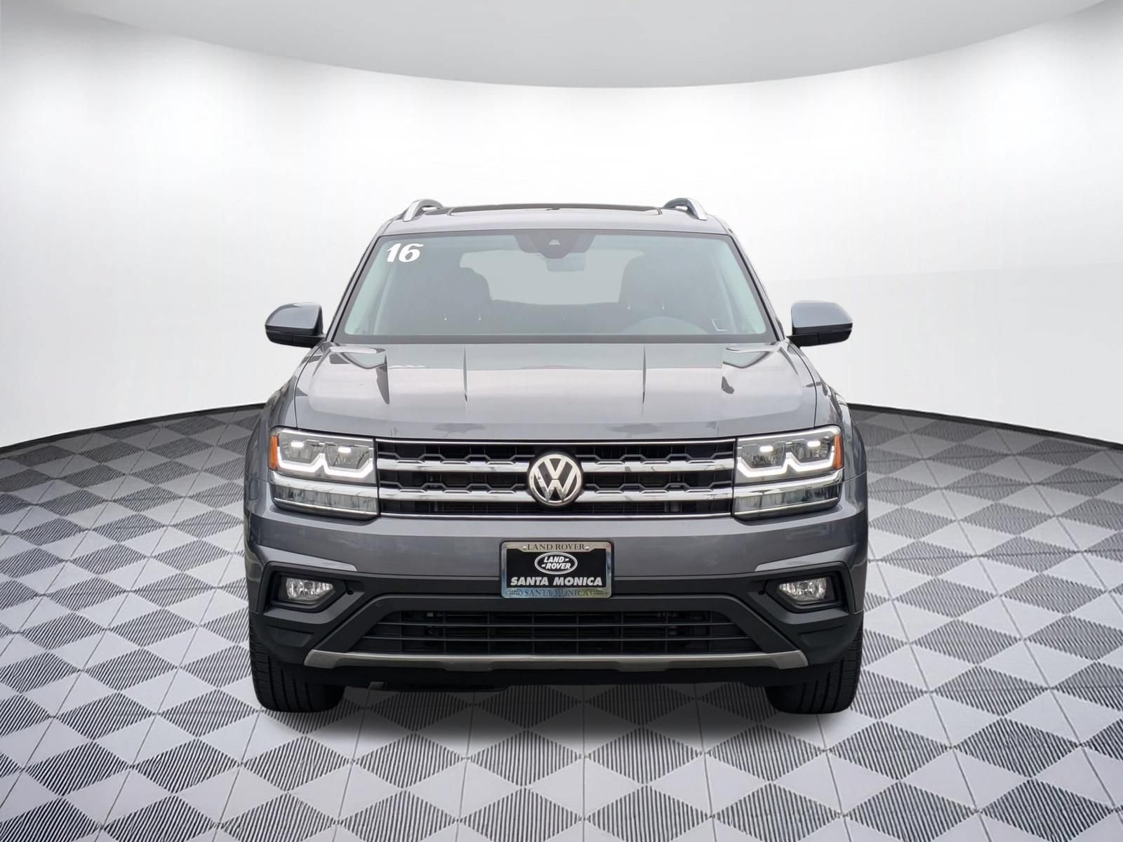 Used 2019 Volkswagen Atlas SE w/ Panoramic Sunroof Package AWD/4WD image 8
