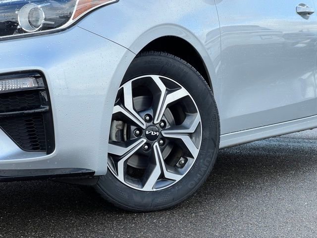 Used 2020 Kia Forte LXS image 2