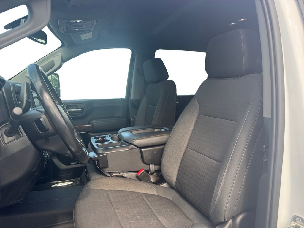 Used 2022 Chevrolet Silverado 2500 LT w/ Convenience Package image 9