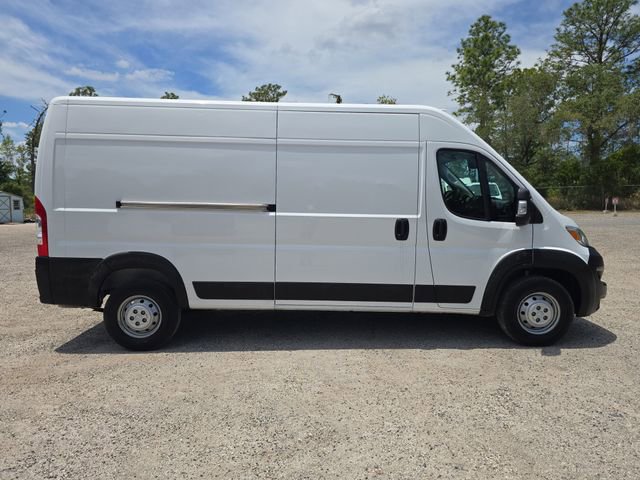 Used 2023 RAM ProMaster 2500 FWD image 3