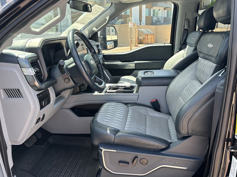 Used 2023 Ford F350 Limited w/ FX4 Off-Road Package AWD/4WD image 12