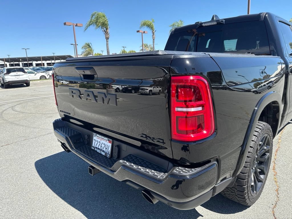Used 2025 RAM 1500 Limited AWD/4WD image 12