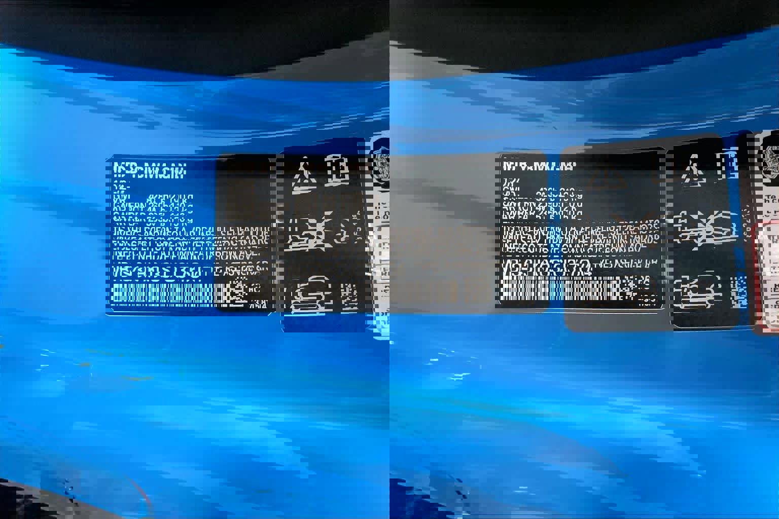 Used 2025 BMW M4 CS image 32