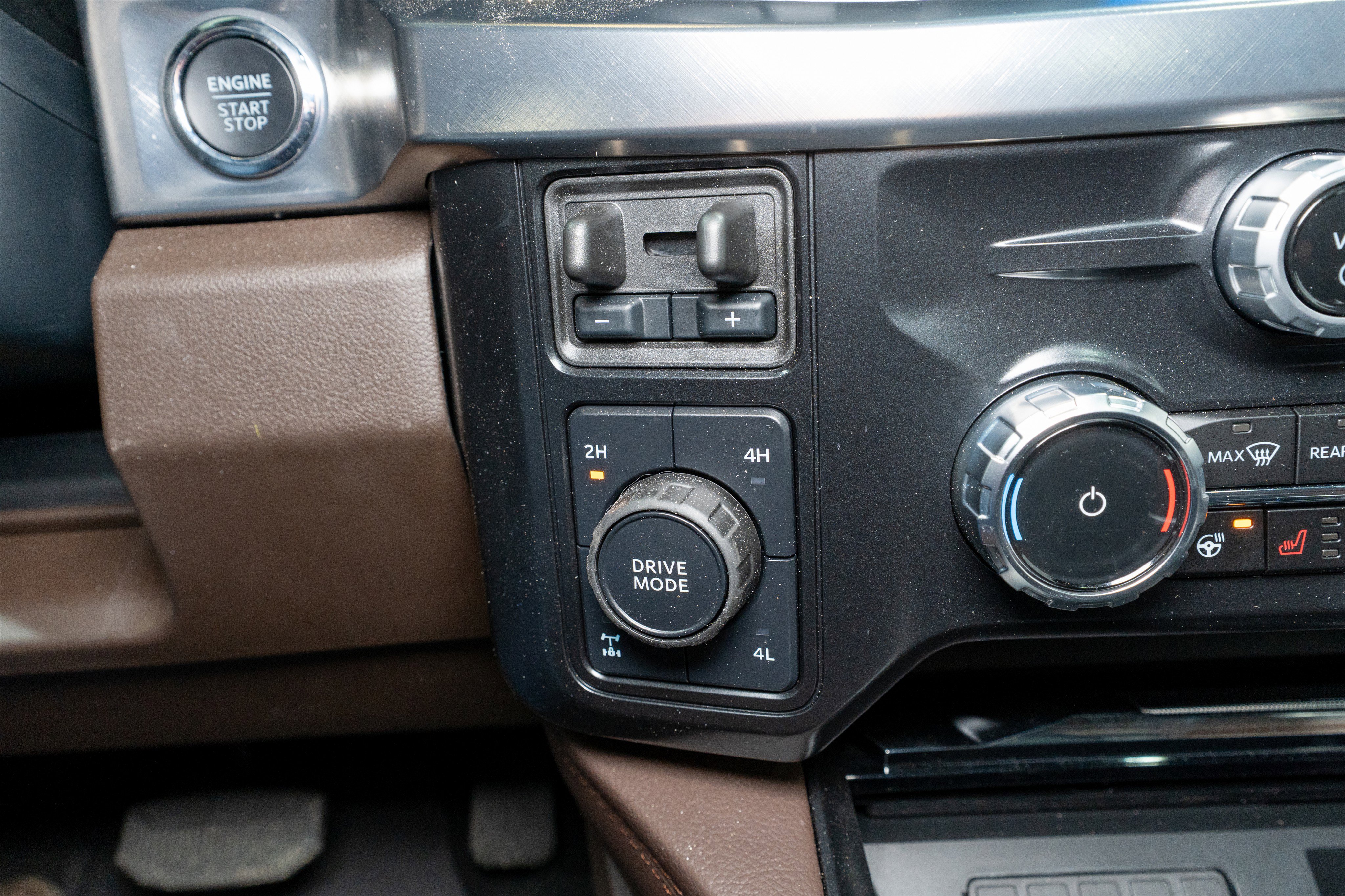 Used 2026 Ford F250 King Ranch w/ Chrome Package image 32