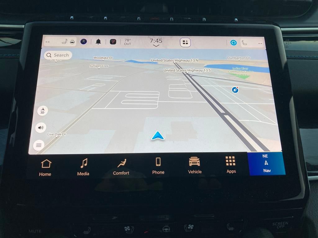 New 2024 Jeep Grand Cherokee Trailhawk w/ Advanced Protech Group II image 22