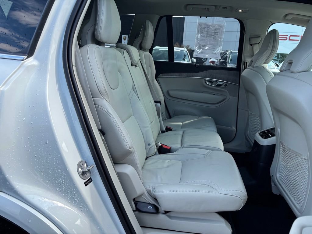 Used 2024 Volvo XC90 T8 Ultimate w/ Protection Package Premier AWD/4WD image 24