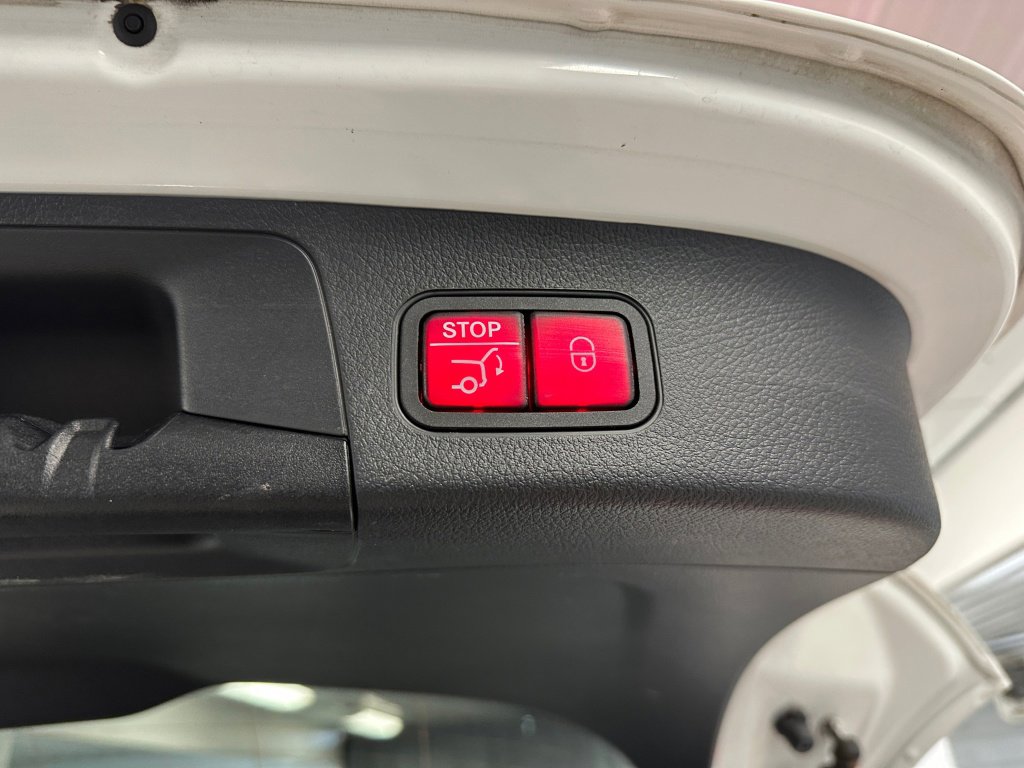 Used 2024 Mercedes-Benz GLA 250 4MATIC image 22