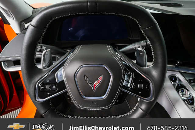 Used 2022 Chevrolet Corvette Stingray Premium Conv w/ Z51 Performance Package RWD image 9