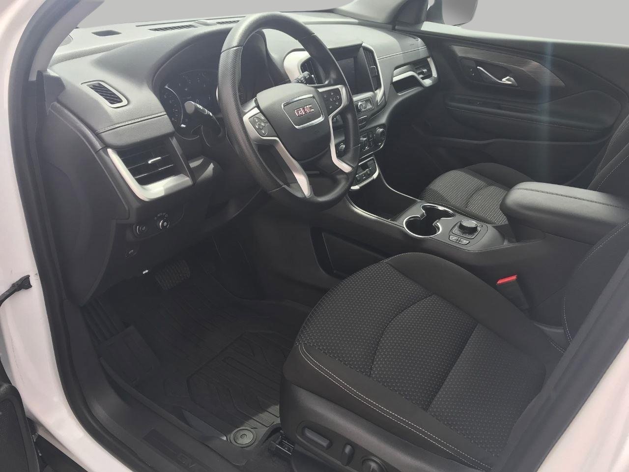 Certified 2024 GMC Terrain SLE w/ Driver Convenience Package AWD/4WD image 51