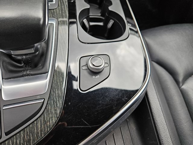 Used 2018 Audi Q7 3.0T Prestige w/ Prestige Package AWD/4WD image 29