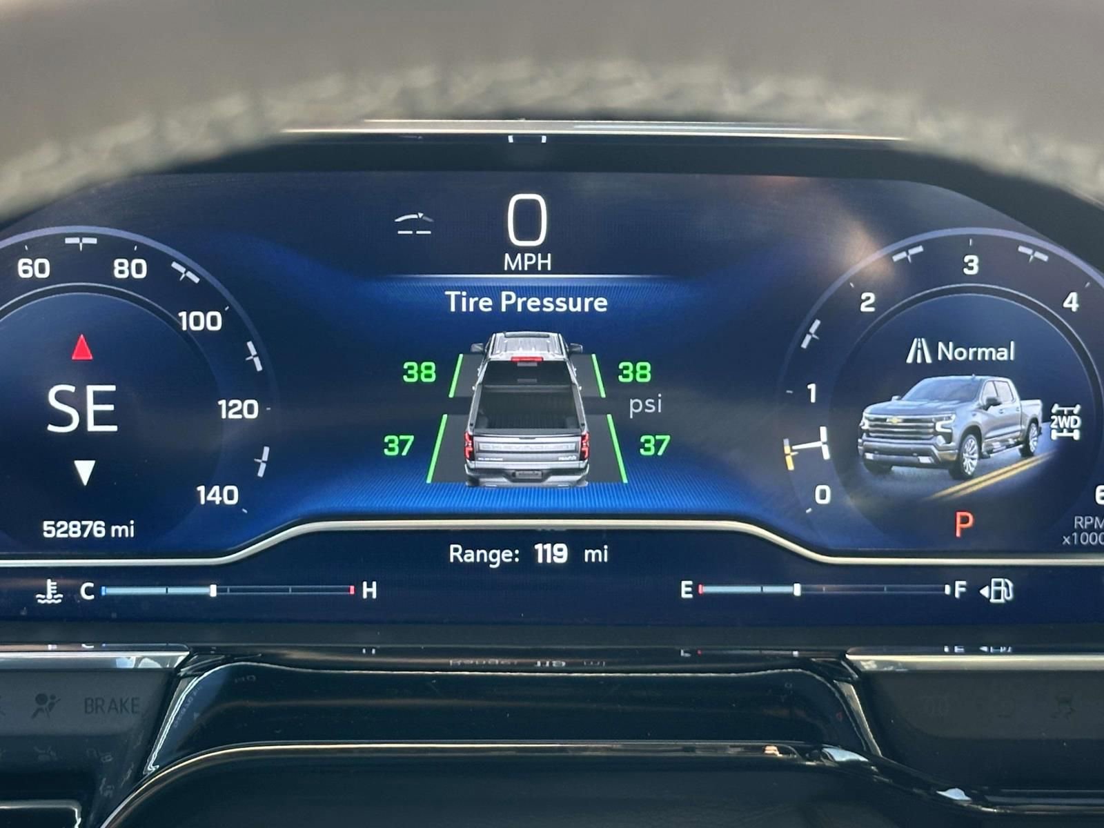 Used 2024 Chevrolet Silverado 1500 High Country w/ High Country Premium Package image 19