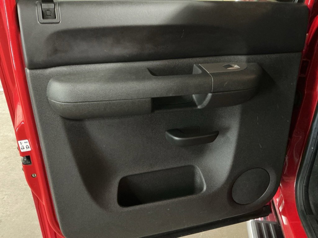 Used 2011 Chevrolet Silverado 1500 LT w/ All-Star Edition image 19