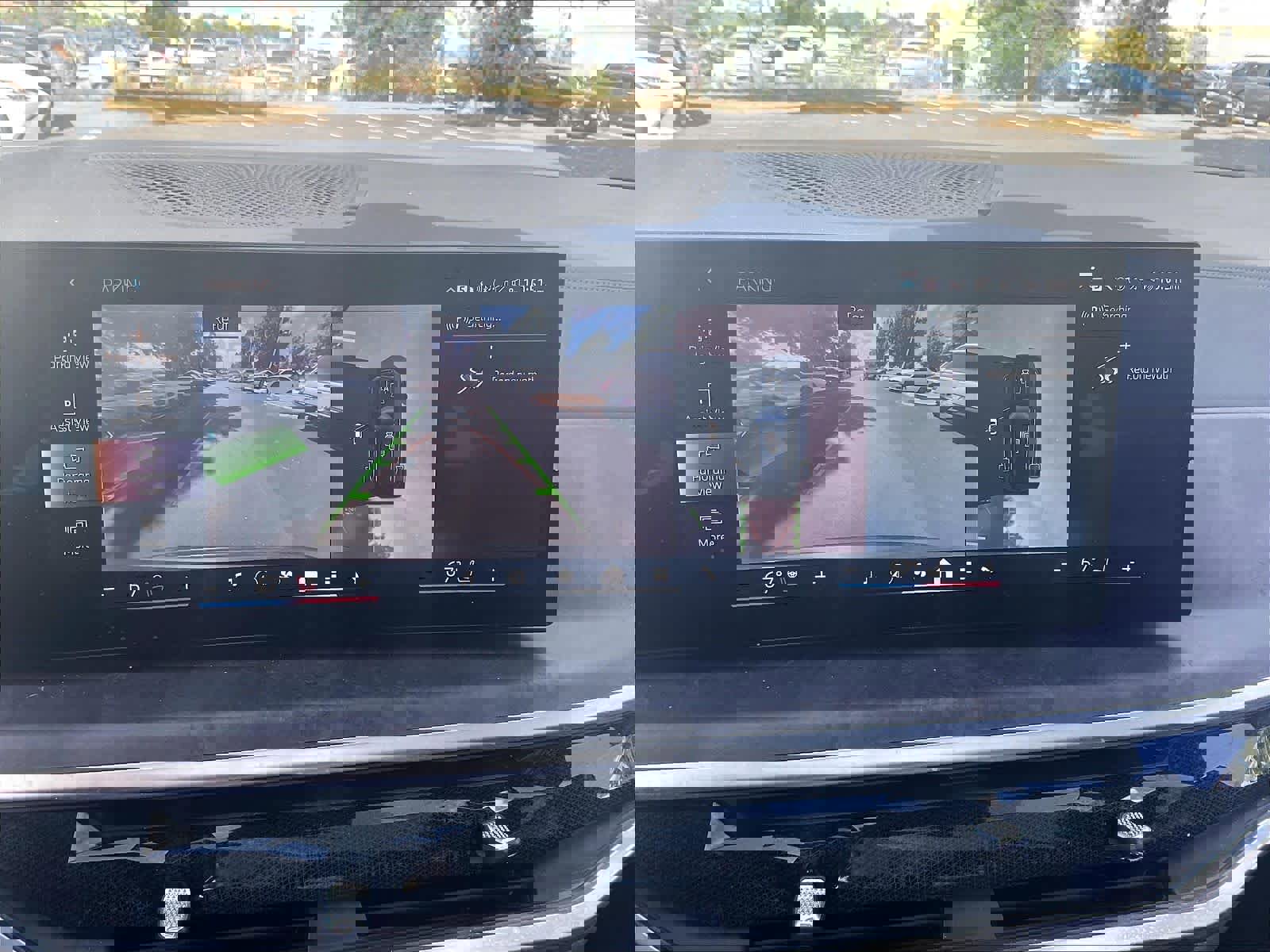 Used 2024 BMW X5 xDrive50e w/ Parking Assistance Package AWD/4WD image 21