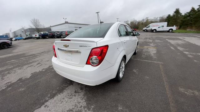 Used 2015 Chevrolet Sonic LT w/ Wheels and Fog Lamp Package FWD image 9
