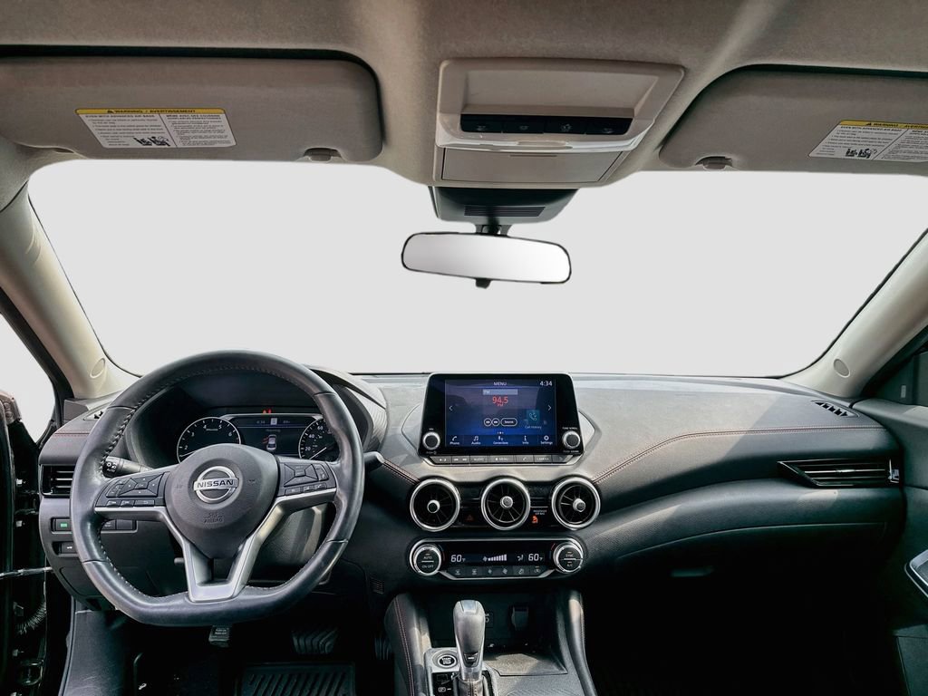 Used 2022 Nissan Sentra SR w/ Lighting Package FWD image 18