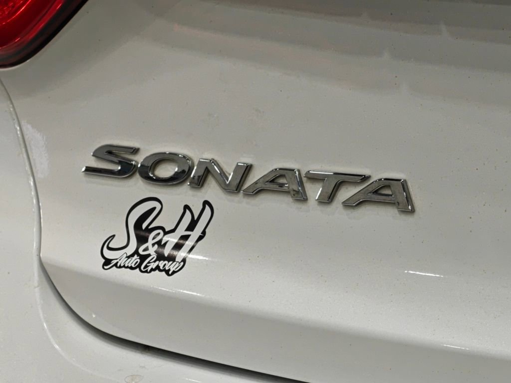 Used 2017 Hyundai Sonata Sport w/ Value Edition Package 02 image 36