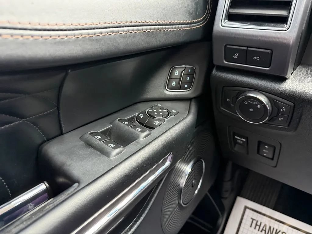 Used 2020 Ford Expedition Platinum AWD/4WD image 13