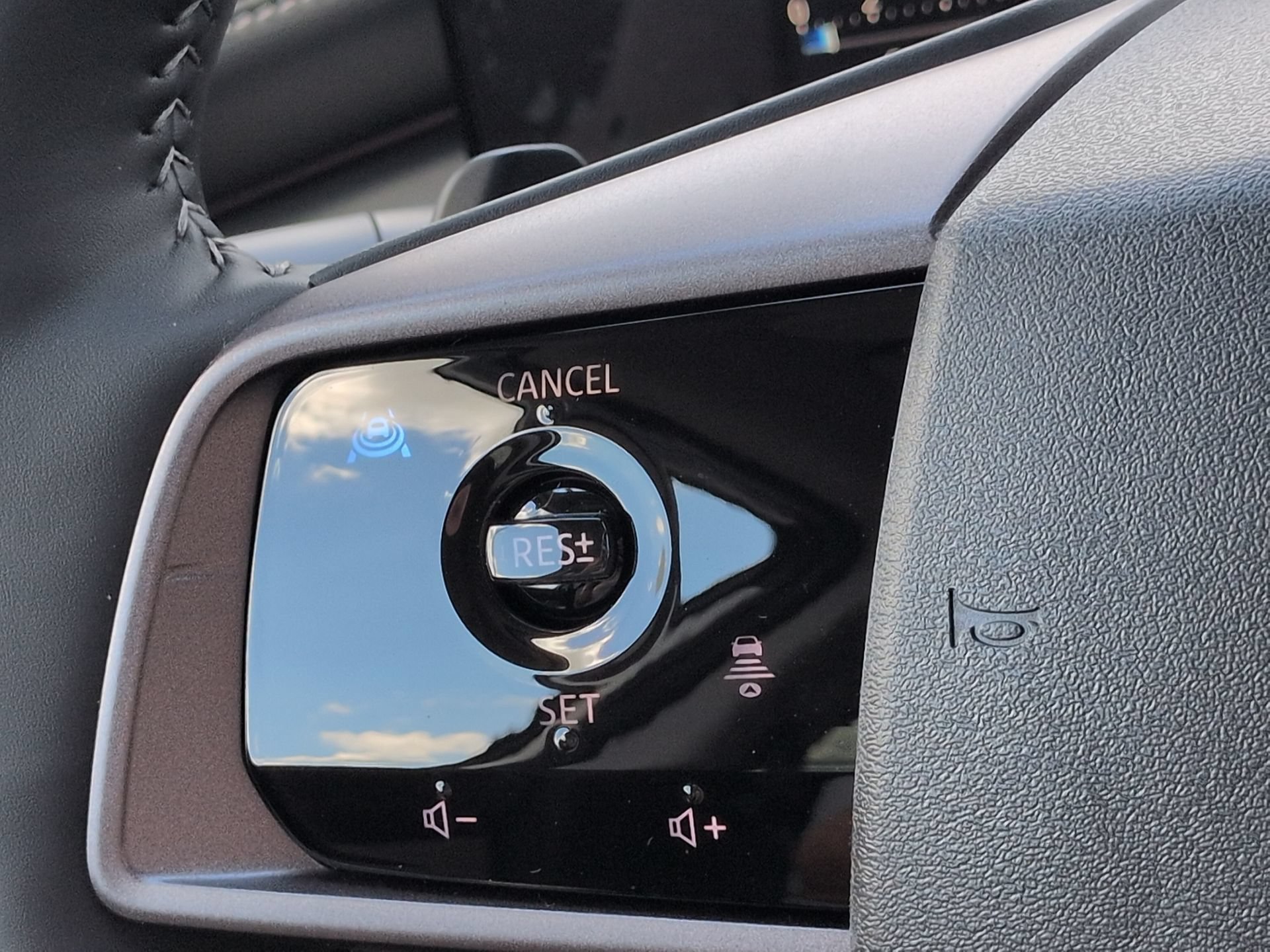 New 2026 Nissan Murano SL w/ Comfort Package AWD/4WD image 28