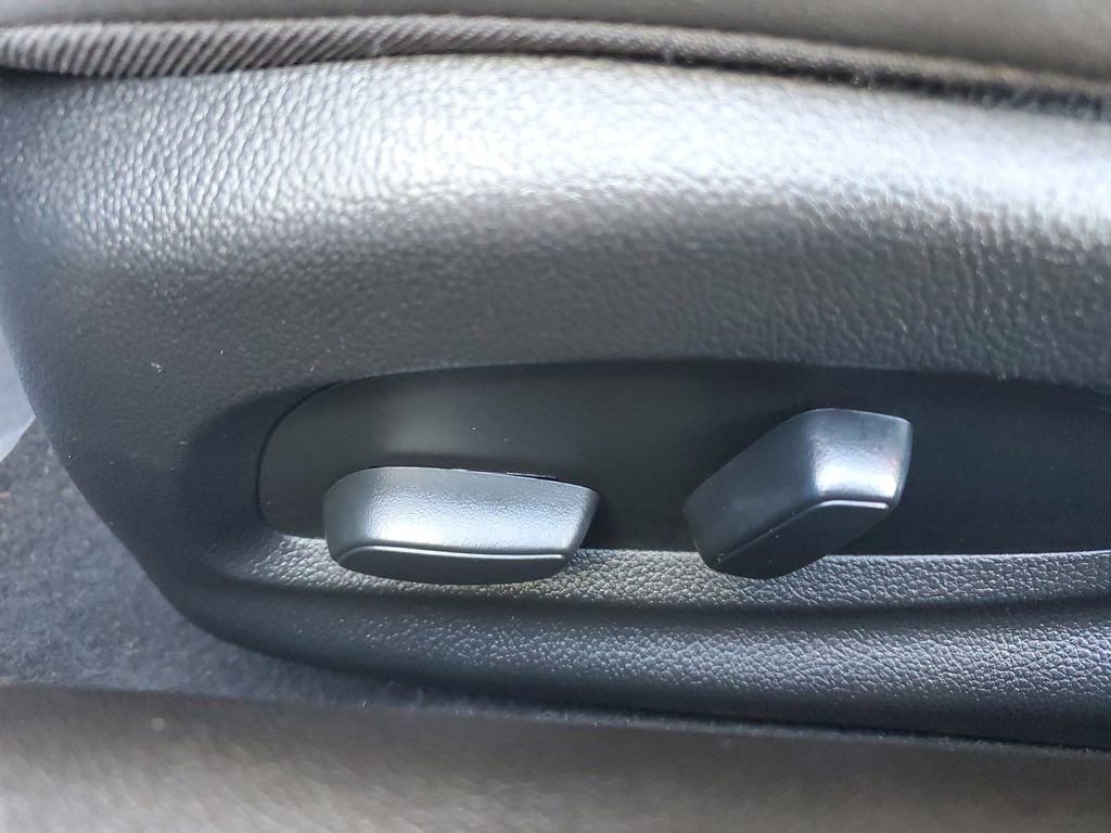 Used 2023 Chevrolet Camaro SS image 21