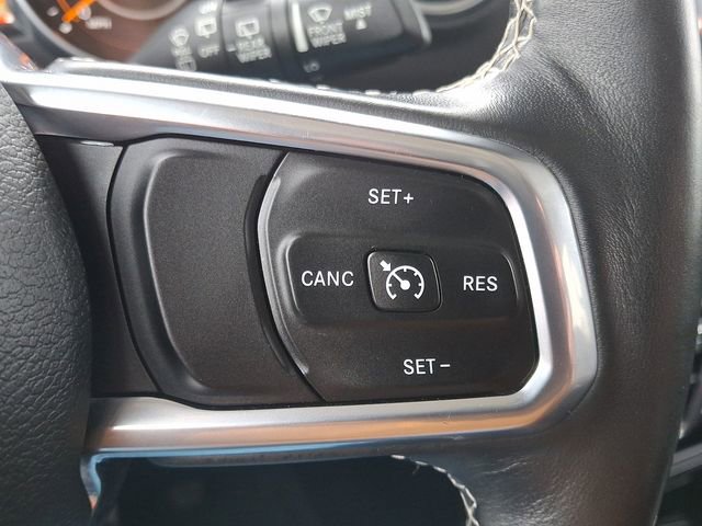 Used 2018 Jeep Wrangler Unlimited Sahara image 22