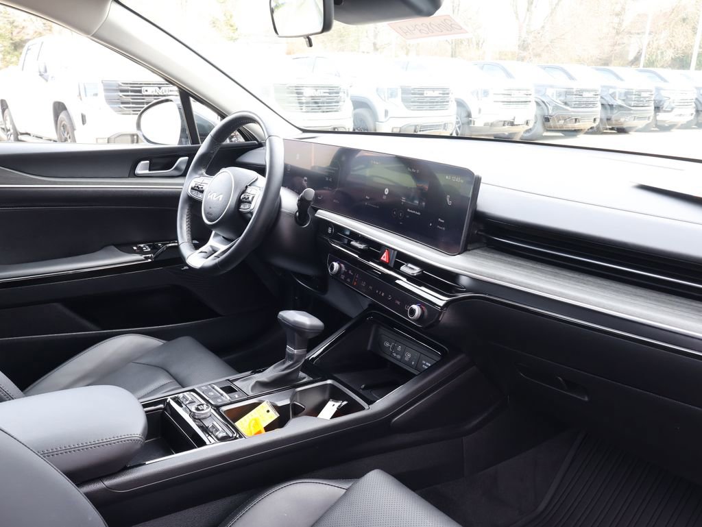 Used 2025 Kia K5 EX image 35