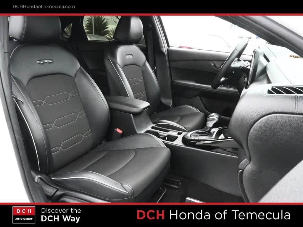 Used 2024 Kia Forte GT-Line FWD image 21