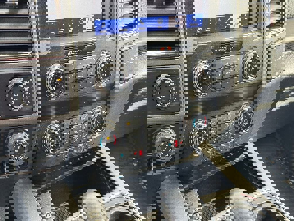 Used 2020 Ford F150 Raptor w/ Equipment Group 802A Luxury image 37