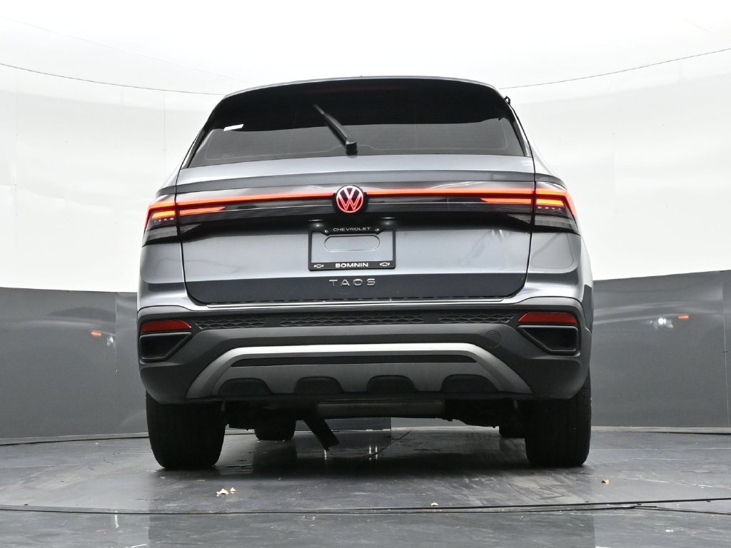 Used 2025 Volkswagen Taos S FWD image 26