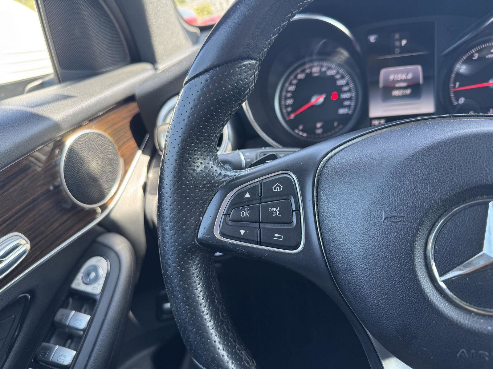 Used 2018 Mercedes-Benz GLC 300 image 11