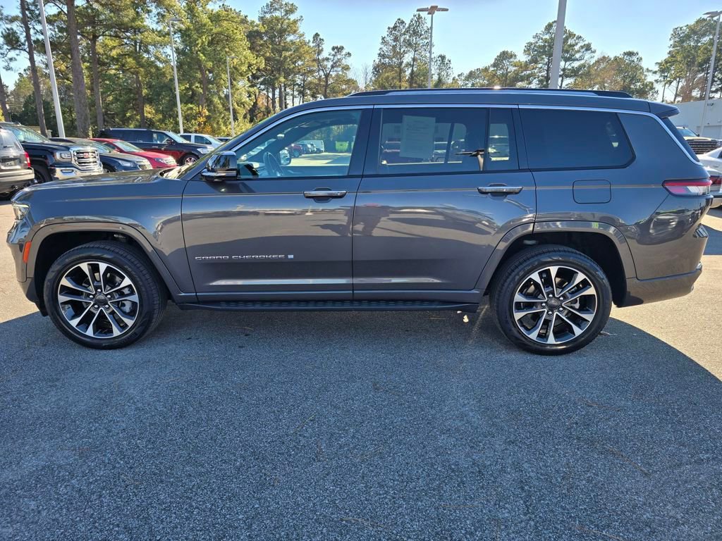 Used 2021 Jeep Grand Cherokee L Overland image 2
